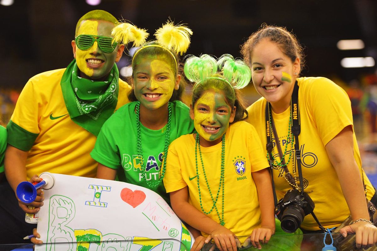 world-cup-fans-477013210_master.jpg